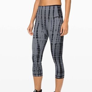 Rare Wunder Under HR Crop